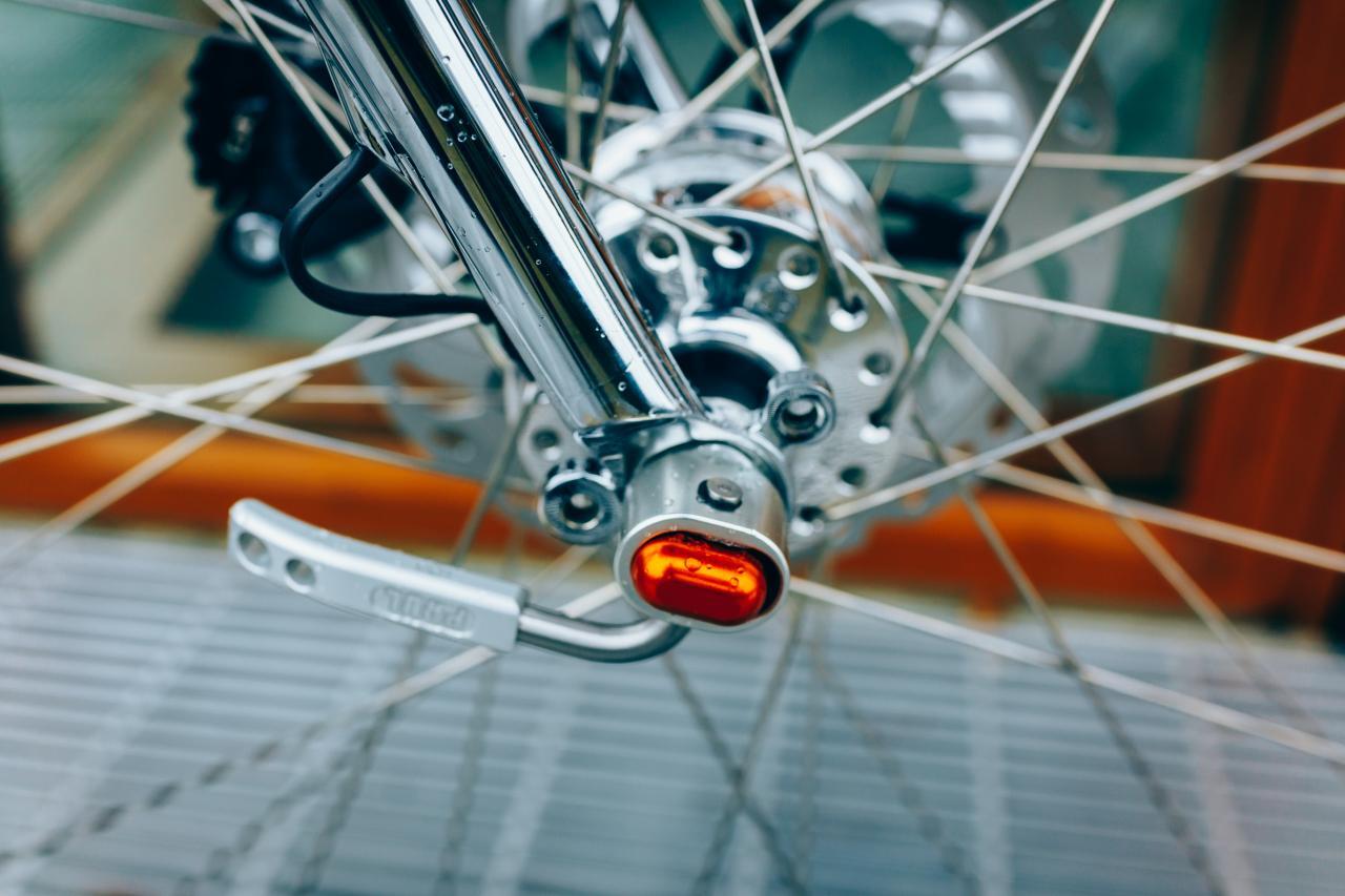 Quick release skewer springs wrong way? - Cycle Maintenance Academy Quick release skewer springs wrong way? - Cycle Maintenance Academy