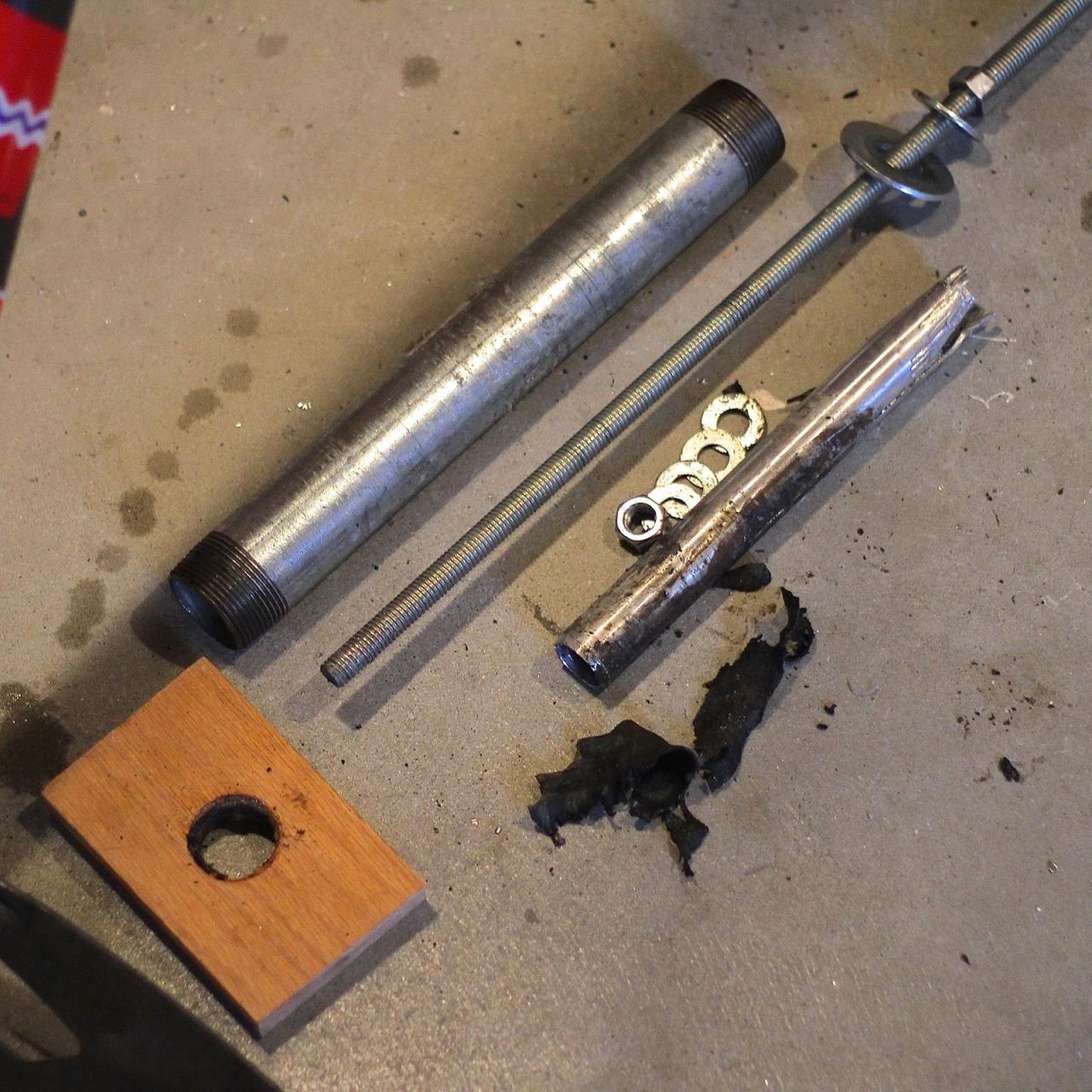 Squeaky saddle/seat post. Can I use grease / carbon grease where parts ... Squeaky saddle/seat post. Can I use grease / carbon grease where parts ...